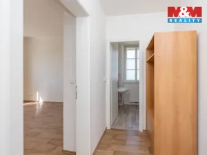Pronájem bytu 1+kk, Studeněves, 32 m2