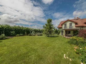 Pronájem rodinného domu, Veltrusy, Lomená, 139 m2