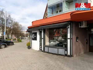 Prodej obchodního prostoru, Ostrava - Poruba, Hlavní třída, 69 m2