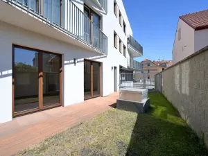 Pronájem bytu 1+kk, Praha - Liboc, Evropská, 51 m2