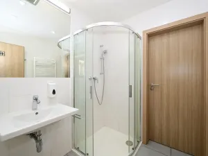 Pronájem bytu 1+kk, Praha - Liboc, Evropská, 51 m2