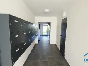 Pronájem bytu 3+1, Praha, Plamínkové, 67 m2