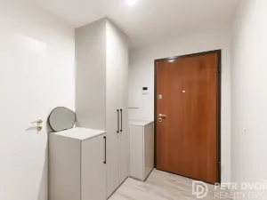 Pronájem bytu 2+kk, Praha - Vinohrady, Mánesova, 46 m2