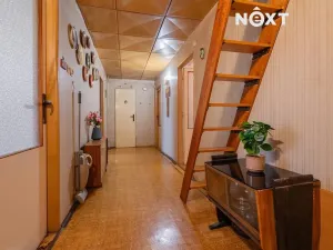 Prodej bytu 3+1, Karlovy Vary, I. P. Pavlova, 95 m2