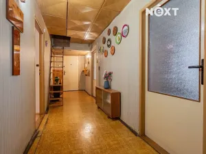 Prodej bytu 3+1, Karlovy Vary, I. P. Pavlova, 95 m2