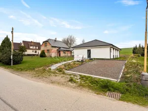 Prodej rodinného domu, Kozárovice, 120 m2