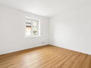 Prodej rodinného domu, Kozárovice, 120 m2