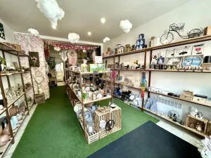 Pronájem obchodního prostoru, Praha - Kobylisy, Klapkova, 40 m2