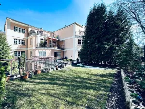 Prodej bytu 4+kk, Karlovy Vary, Zámecký vrch, 177 m2