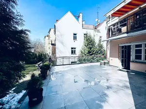 Prodej bytu 4+kk, Karlovy Vary, Zámecký vrch, 177 m2