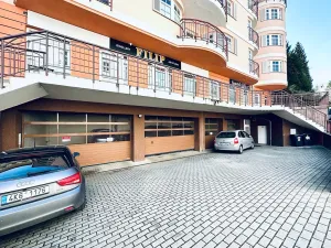 Prodej bytu 4+kk, Karlovy Vary, Zámecký vrch, 177 m2
