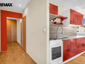 Prodej bytu 2+1, Třebíč - Horka-Domky, Kubišova, 54 m2