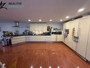 Prodej rodinného domu, Zborovice, Lesní, 260 m2