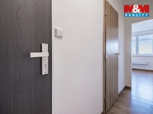 Prodej bytu 1+kk, Doubravčice, V bytovkách, 35 m2