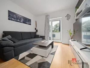 Pronájem bytu 1+kk, Hradec Králové - Nový Hradec Králové, Kejzlarova, 31 m2