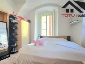 Prodej bytu 4+1, Kuks, 91 m2