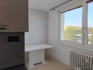 Pronájem bytu 2+1, Znojmo, Vídeňská třída, 72 m2