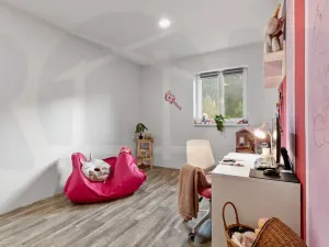 Prodej rodinného domu, Hrdlořezy, 126 m2