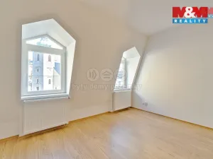 Pronájem bytu 2+kk, Jablonec nad Nisou, Anenské náměstí, 62 m2