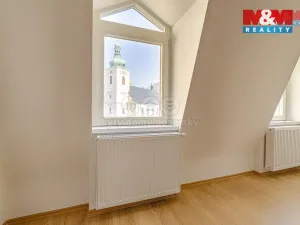 Pronájem bytu 2+kk, Jablonec nad Nisou, Anenské náměstí, 62 m2