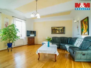 Prodej rodinného domu, Keblice, 290 m2