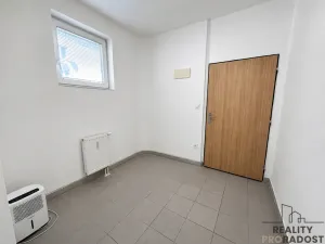 Pronájem bytu 1+kk, Hodonín, Národní třída, 50 m2