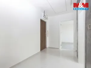 Prodej bytu 2+1, Ostrava - Zábřeh, Výškovická, 57 m2