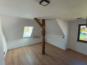 Prodej bytu 3+kk, Loučovice, 73 m2