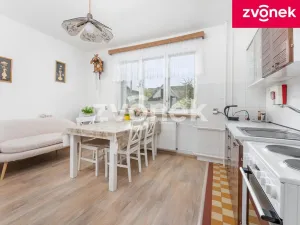 Prodej rodinného domu, Ublo, 300 m2