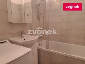 Pronájem bytu 3+1, Zlín, Severní Vršava, 72 m2
