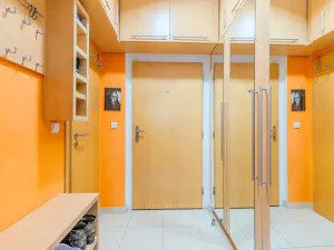 Prodej bytu 2+kk, Praha, 42 m2