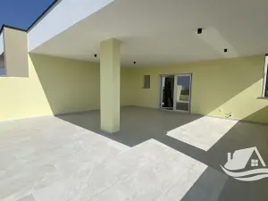 Prodej vily, Tribunj, Chorvatsko, 210 m2