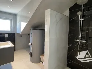 Prodej vily, Tribunj, Chorvatsko, 210 m2