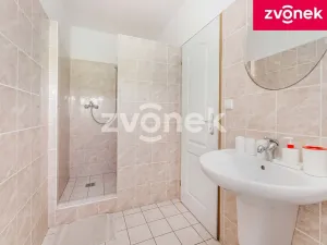 Prodej komerčního pozemku, Fryšták, Dolnoveská, 4200 m2