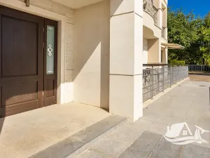 Prodej bytu 4+kk, Topola, Bulharsko, 188 m2