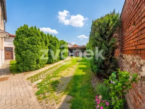Prodej rodinného domu, Břest, 220 m2