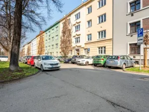 Prodej bytu 1+1, Ostrava - Mariánské Hory, Korunní, 48 m2