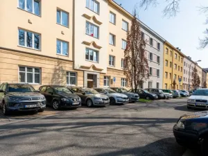 Prodej bytu 1+1, Ostrava - Mariánské Hory, Korunní, 48 m2