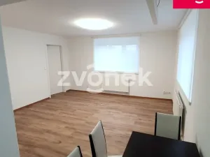 Pronájem rodinného domu, Zlín, Lešenská, 150 m2