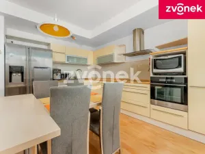 Prodej bytu 3+kk, Zlín, Voženílkova, 94 m2