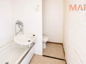 Pronájem bytu 1+1, Chomutov, Zahradní, 35 m2