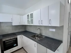 Prodej bytu 1+kk, Meziboří, B. Němcové, 35 m2