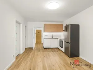 Pronájem bytu 2+kk, Praha - Hodkovičky, Pod lysinami, 41 m2