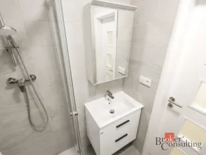 Pronájem bytu 2+kk, Praha - Hodkovičky, Pod lysinami, 41 m2