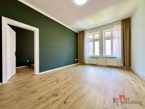 Pronájem bytu 2+1, Opava - Město, Kolářská, 65 m2