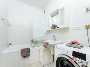 Prodej bytu 2+kk, Praha - Stodůlky, Běhounkova, 57 m2