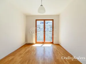 Prodej bytu 2+kk, Praha - Dejvice, Heinemannova, 66 m2