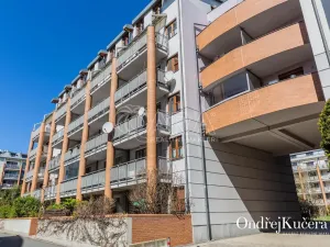 Prodej bytu 2+kk, Praha - Dejvice, Heinemannova, 66 m2