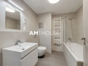 Pronájem bytu 1+kk, Praha - Strašnice, Zvěřinova, 38 m2