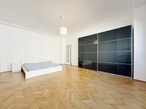 Pronájem bytu 2+kk, Praha - Vinohrady, Velehradská, 59 m2